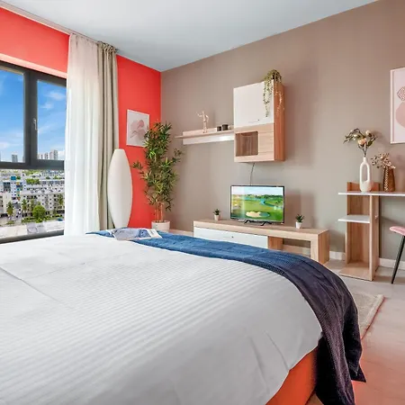 Your Artistic Escape - Azur 85 Apartament *